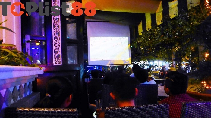 quán cafe xem bóng đá TPHCM